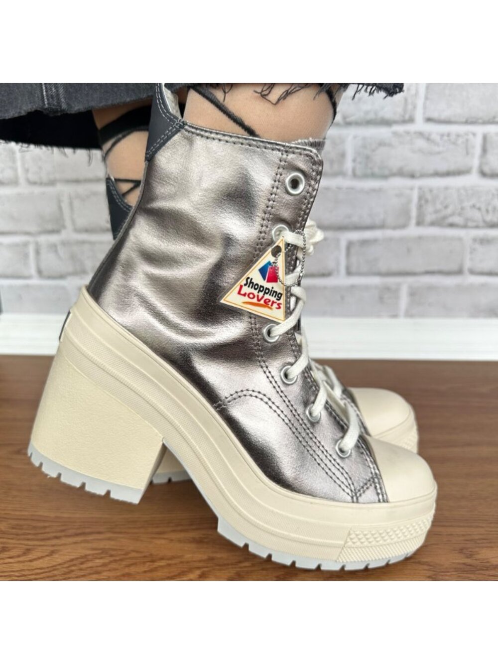 ⭐Converse Chuck 70 De Luxe Heel 7.5 Women Shoes Sneakers Metallic Silver A09896C - Picture 3 of 12